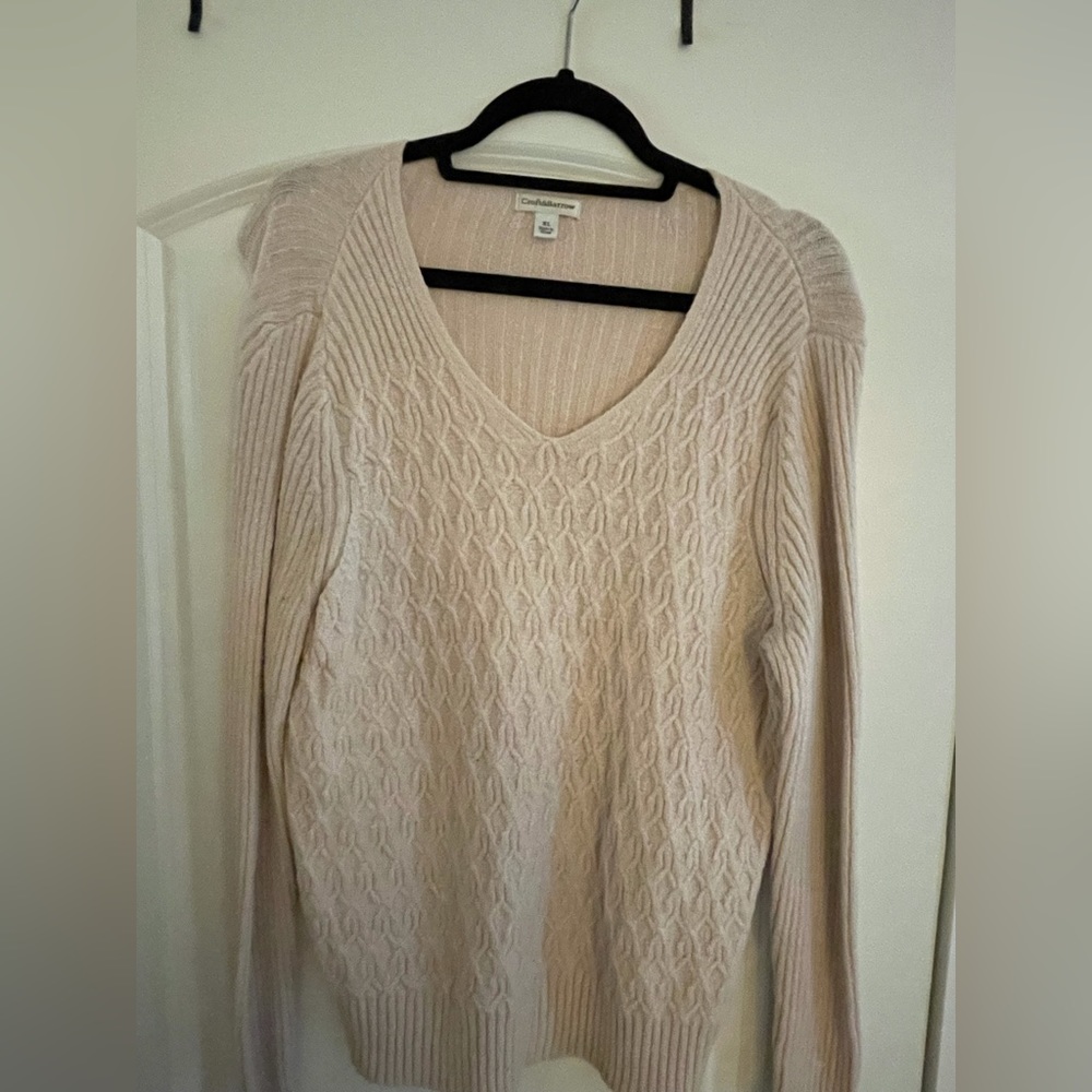 Croft & Barrow nice long Sweater
